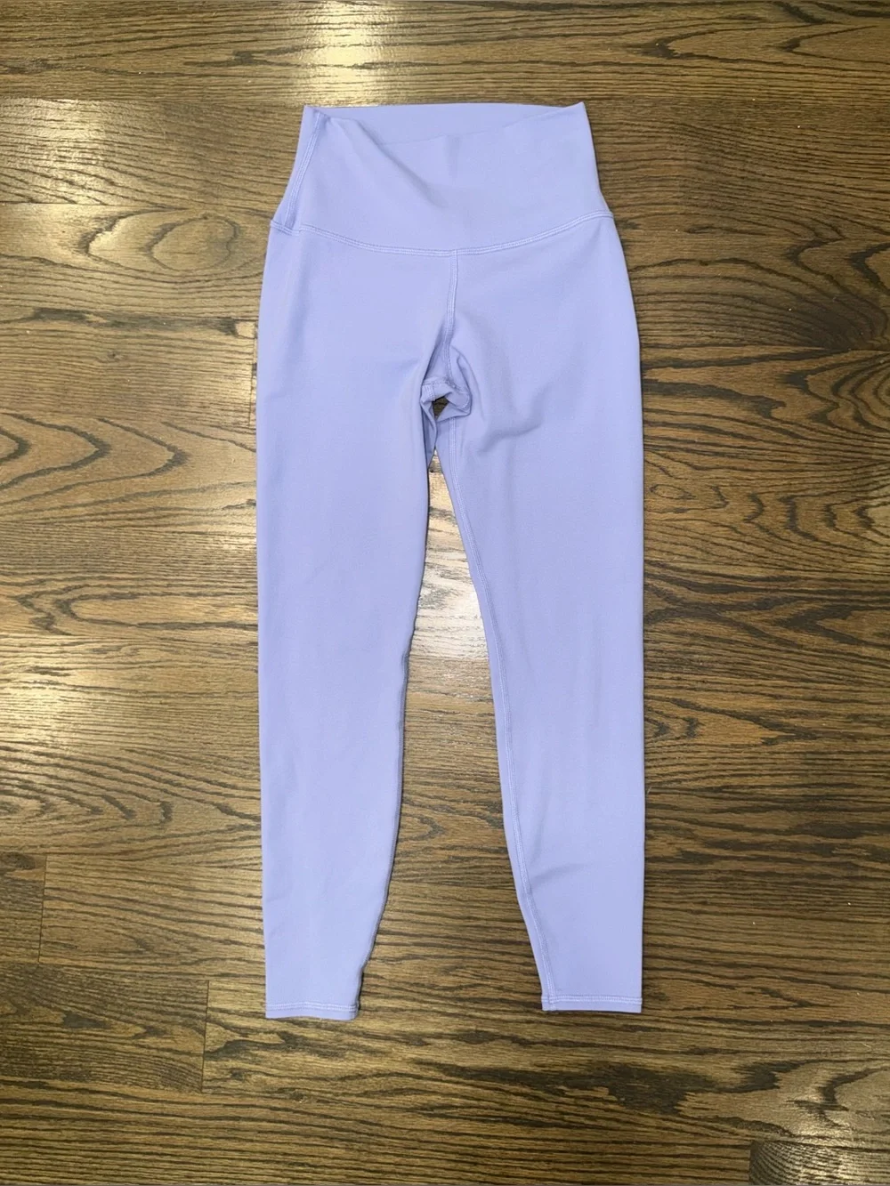 ALO lilac color women’s leggings